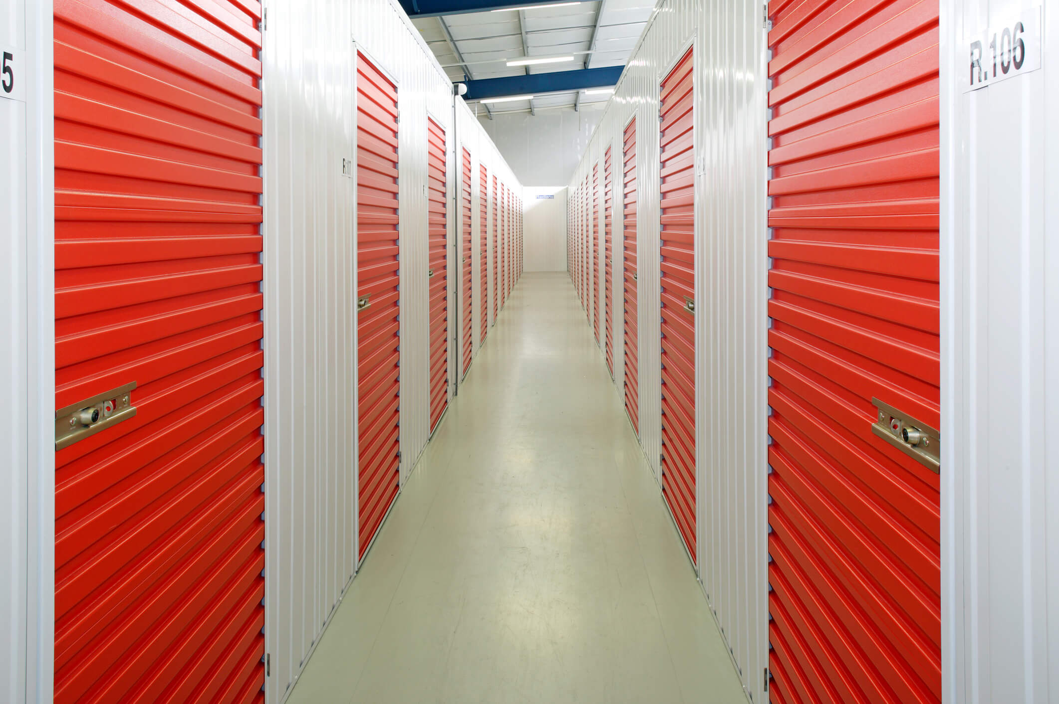 What's the Difference Between Storage Units & Storage Lockers